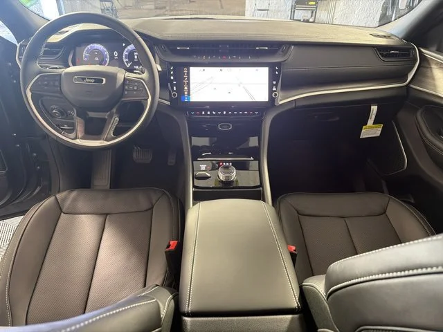 New 2027 Gray Jeep Limited Reserve image 33