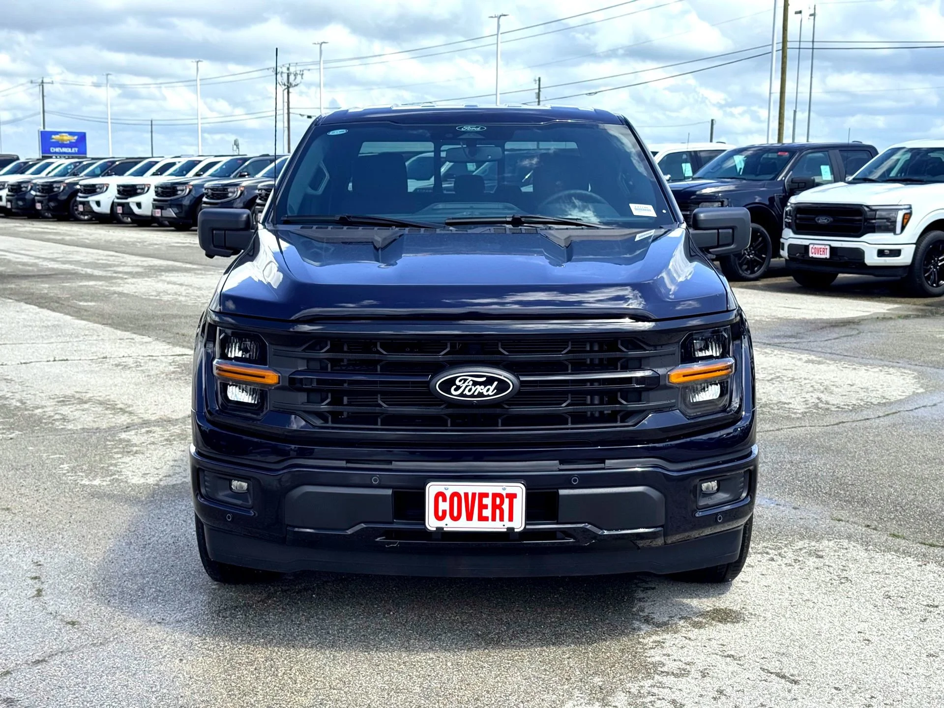 Used 2025  Ford XLT image 3