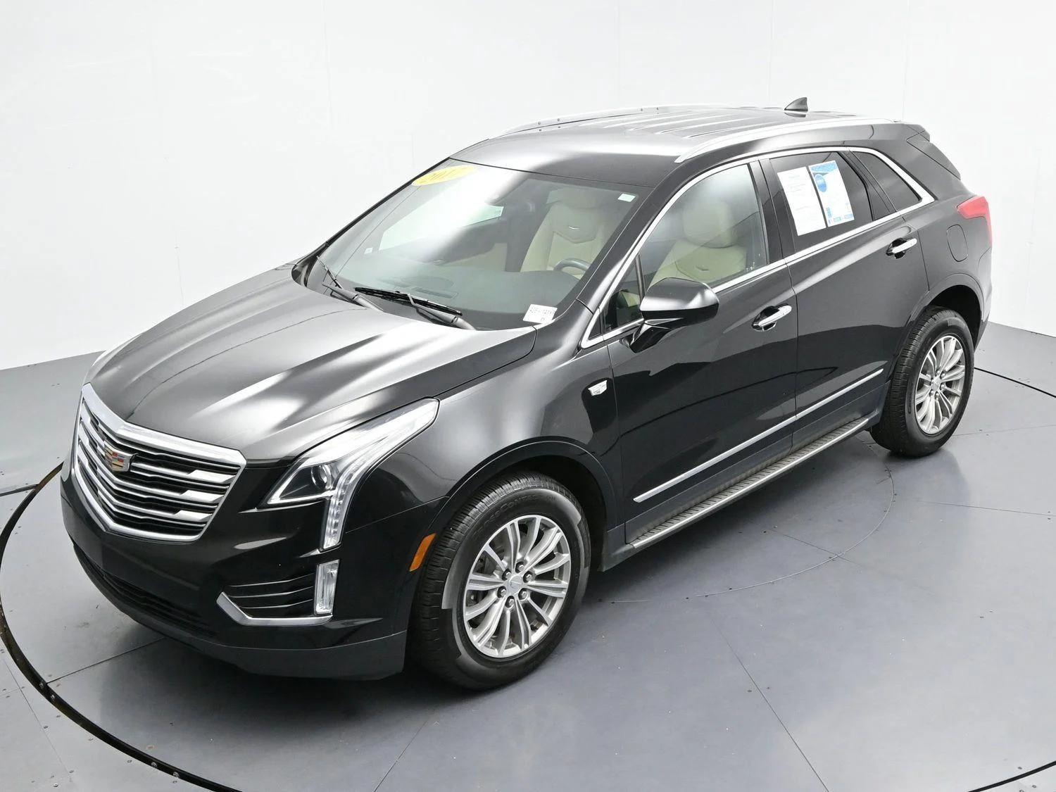Used 2017 STELLAR BLACK METALLIC Cadillac FWD image 35