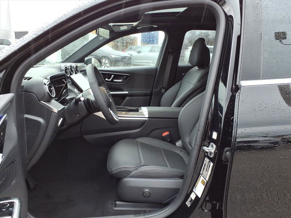 Certified Used 2026 Black Mercedes-Benz GLC 300 image 10