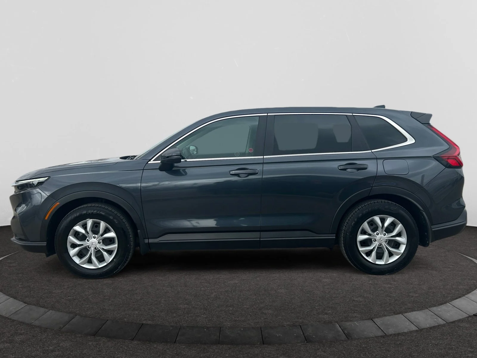 Used 2023 GRAY Honda LX-B AWD image 2