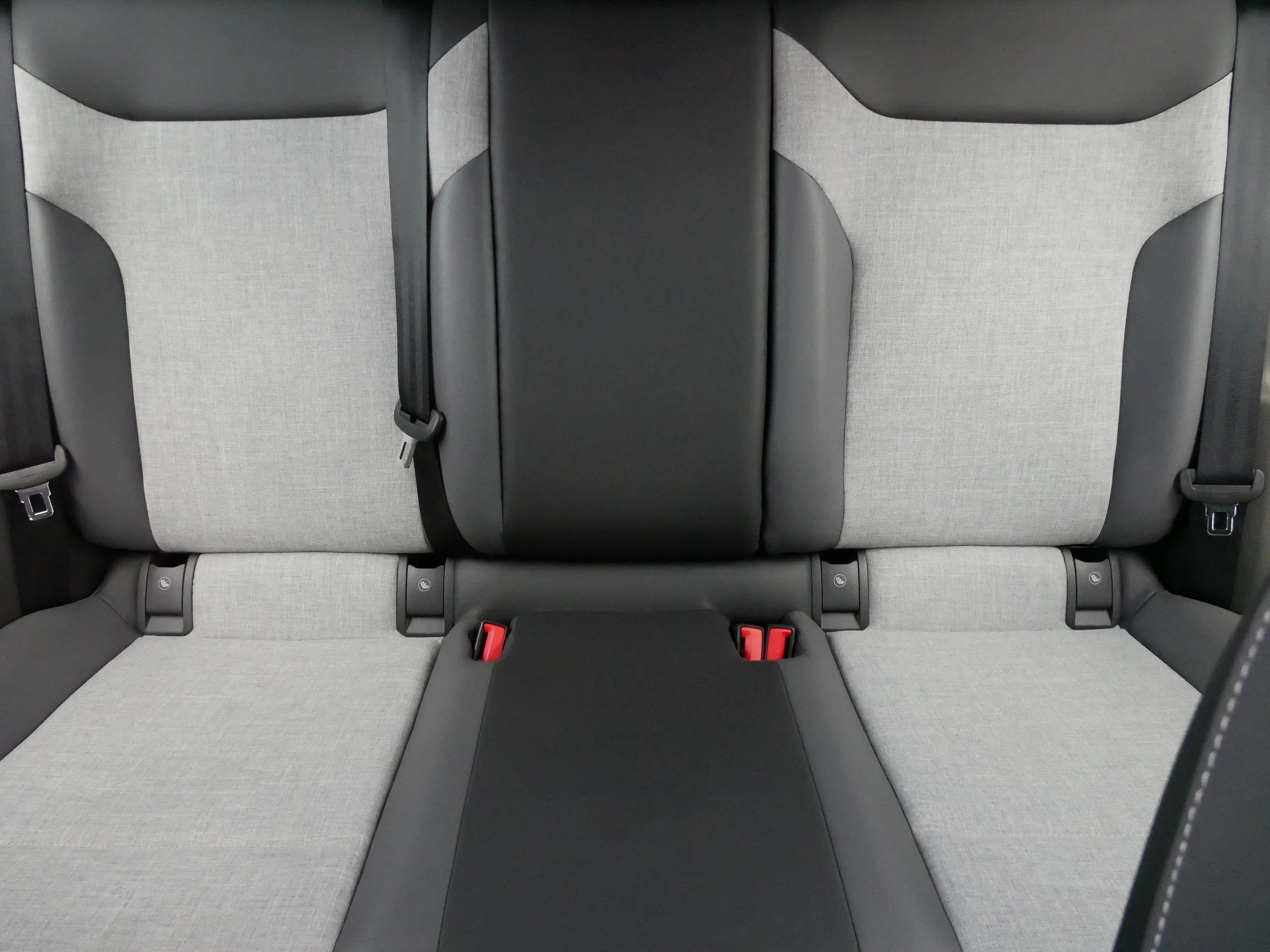 Certified Used 2025 Pure Gray Volkswagen Pro image 13