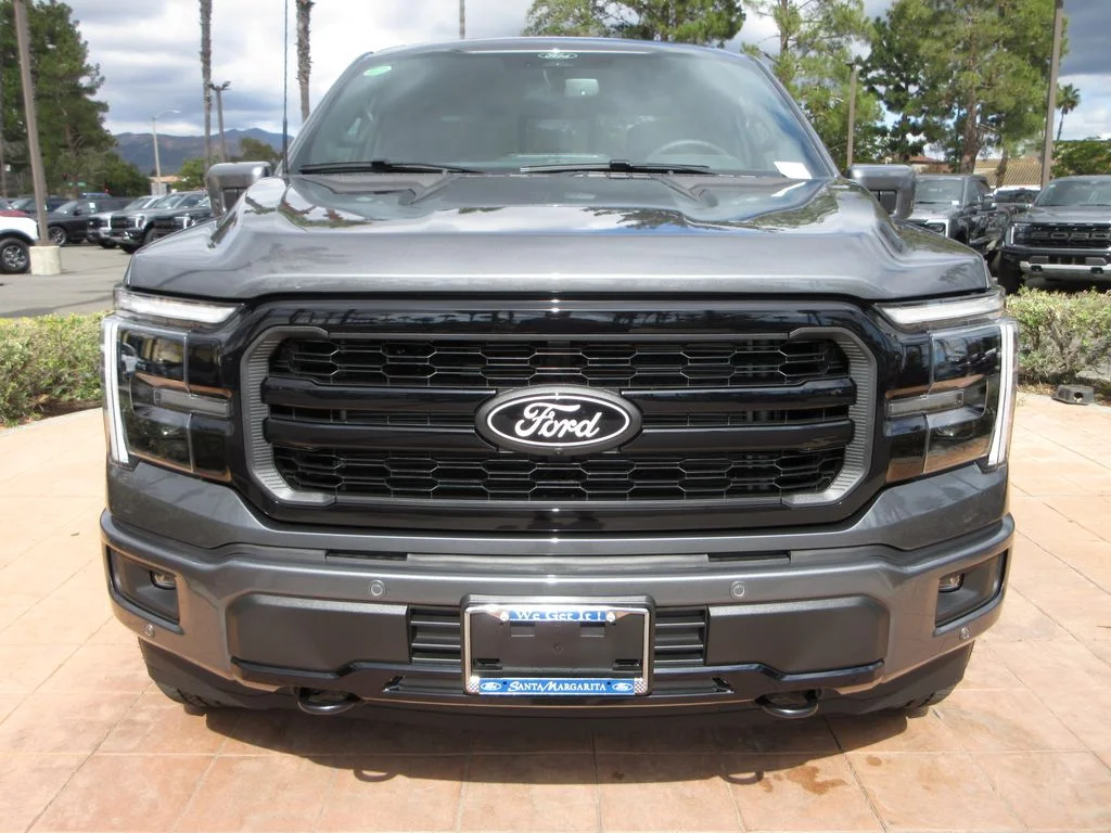 New 2026 Carbonized Gray Metallic Ford Lariat image 7