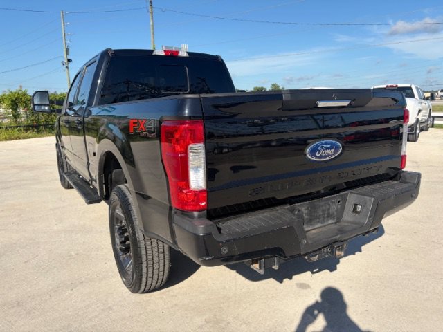Used 2019 Black Ford LARIAT image 3