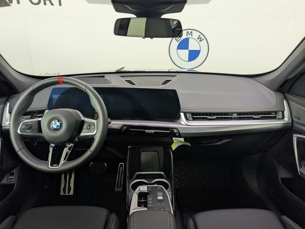 Used 2026 Silver BMW M35i image 19