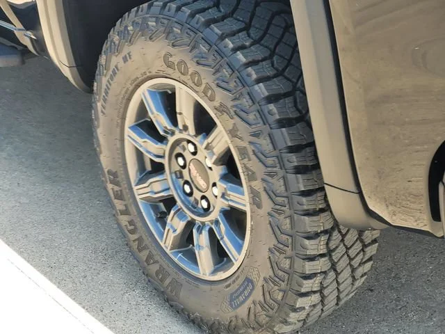 New 2026 Onyx Black GMC AT4X image 7