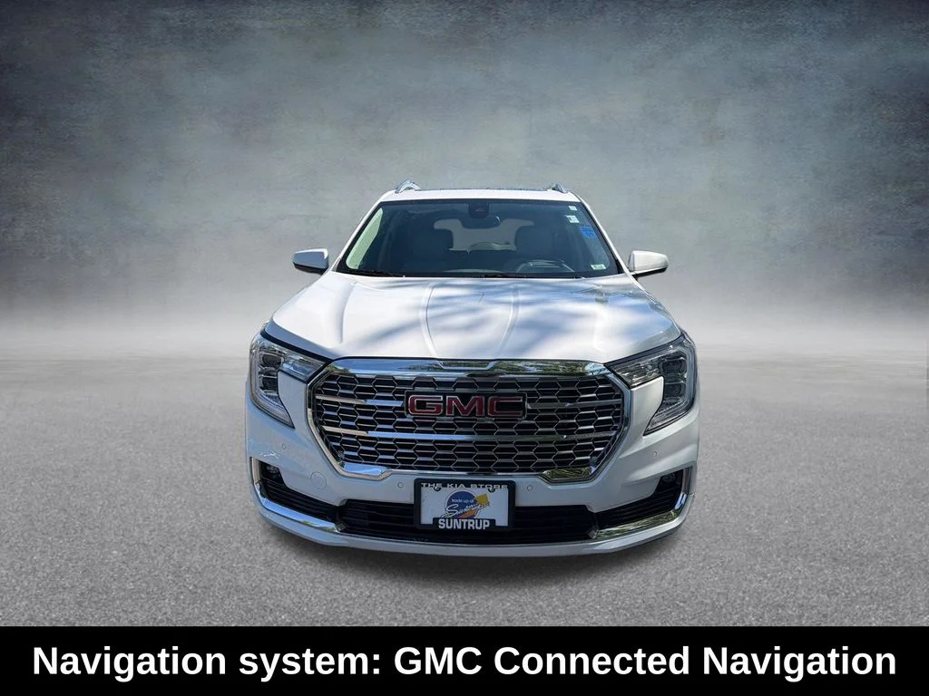 Used 2023 Summit White GMC Denali image 10