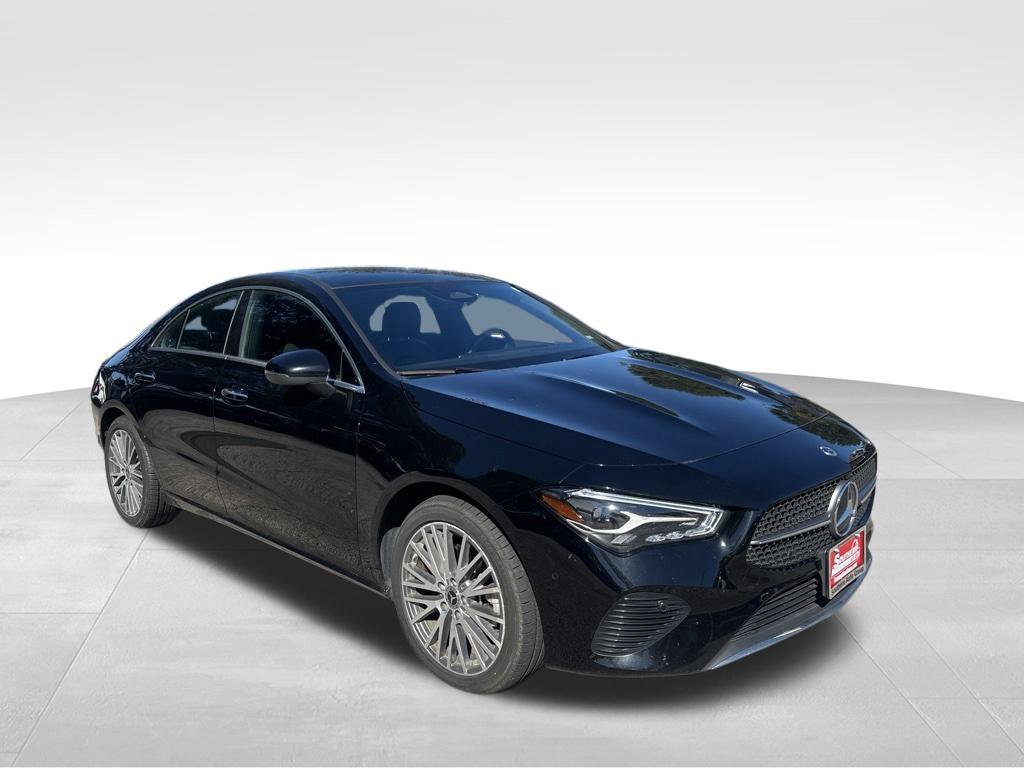 Used 2025 Black Mercedes-Benz CLA 250 image 3