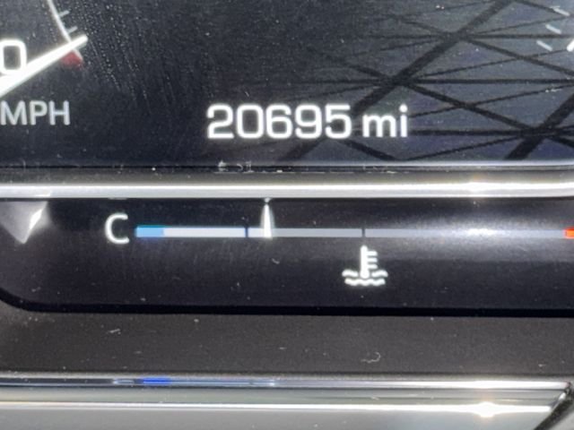 Used 2025 Summit White GMC AT4 image 26