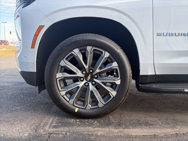 2026 Chevrolet Suburban High Country - Photo 8