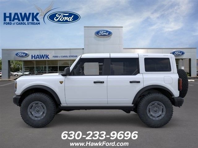 New 2025 Oxford White Ford Badlands® image 3