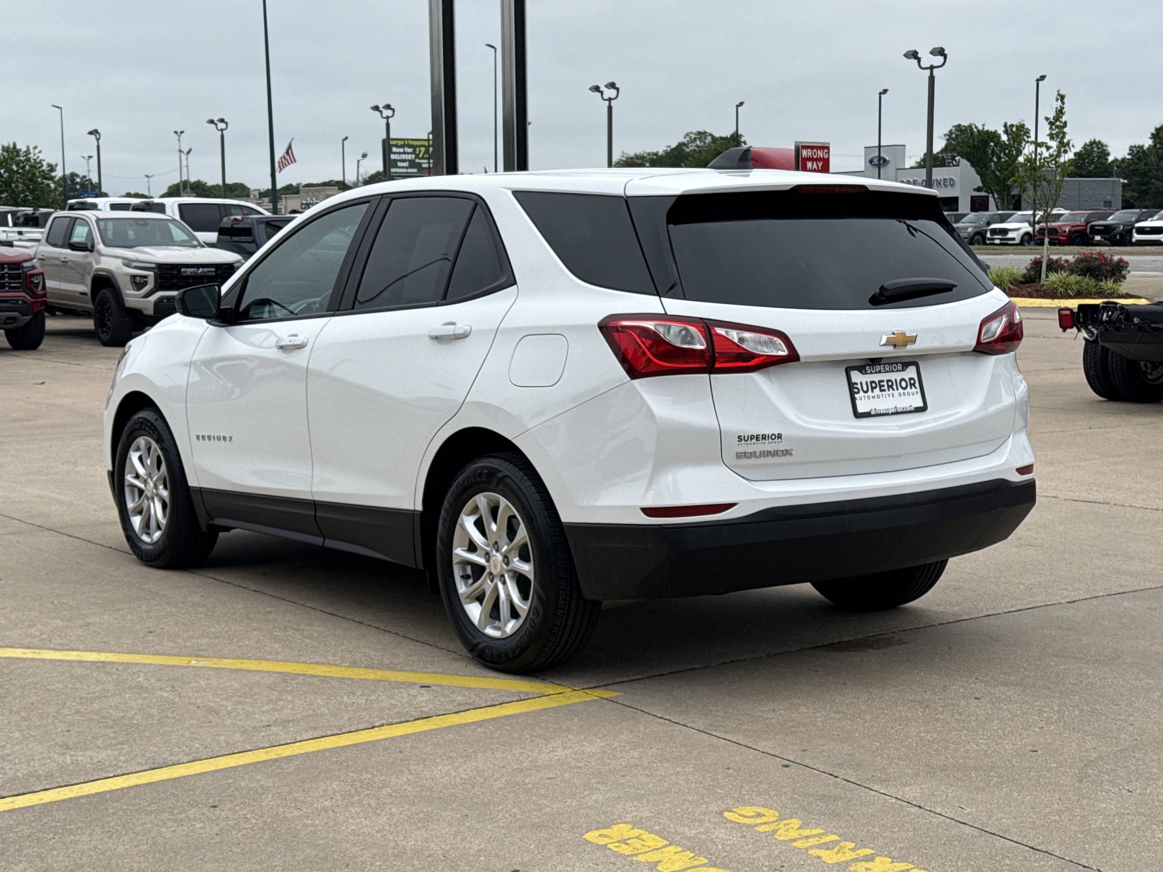 Used 2021 SUMMIT WHITE Chevrolet LS image 10