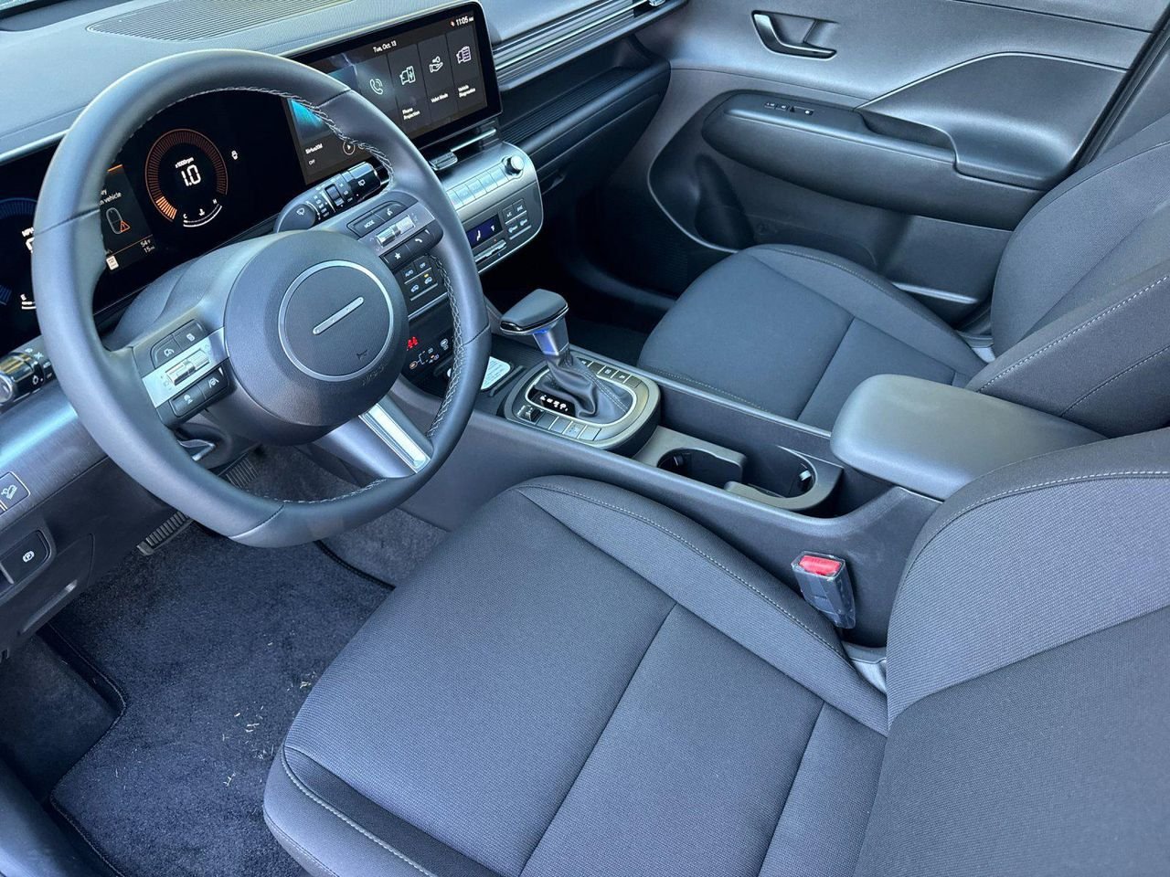 New 2027 Gray Hyundai SEL Sport FWD image 9