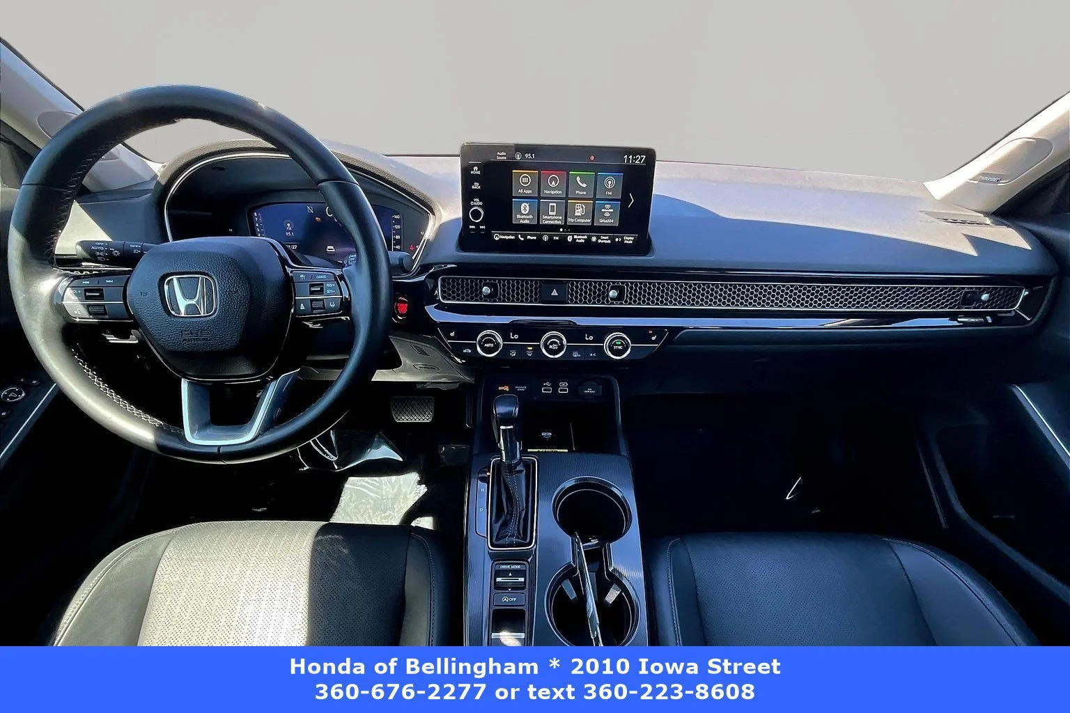 Used 2023 Black Honda Touring image 7
