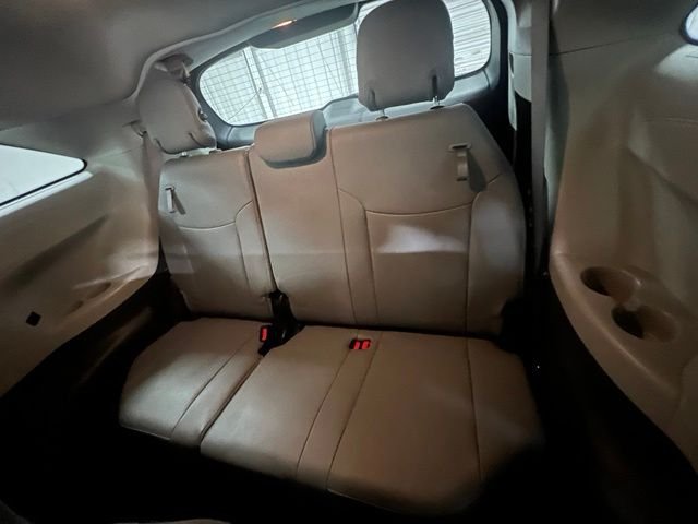 Used 2023 Silver Toyota XLE image 10