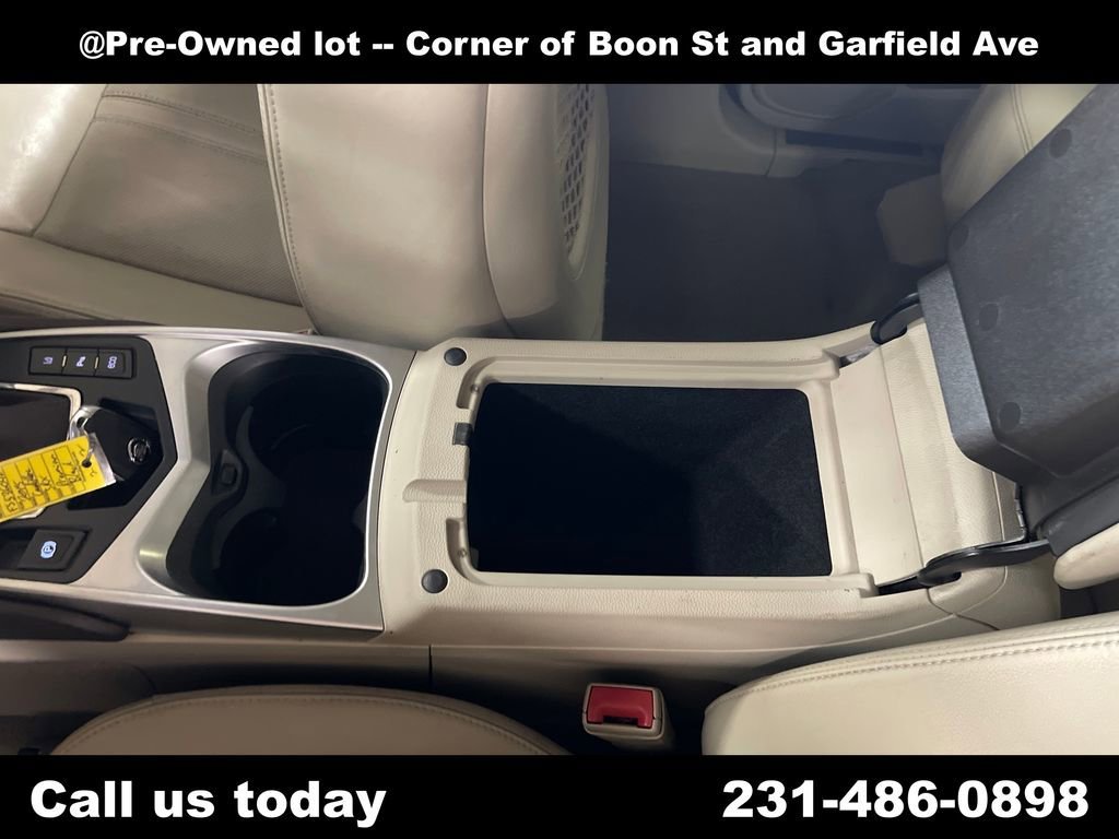 Used 2015 BLACK RAVEN Cadillac Premium Collection image 26