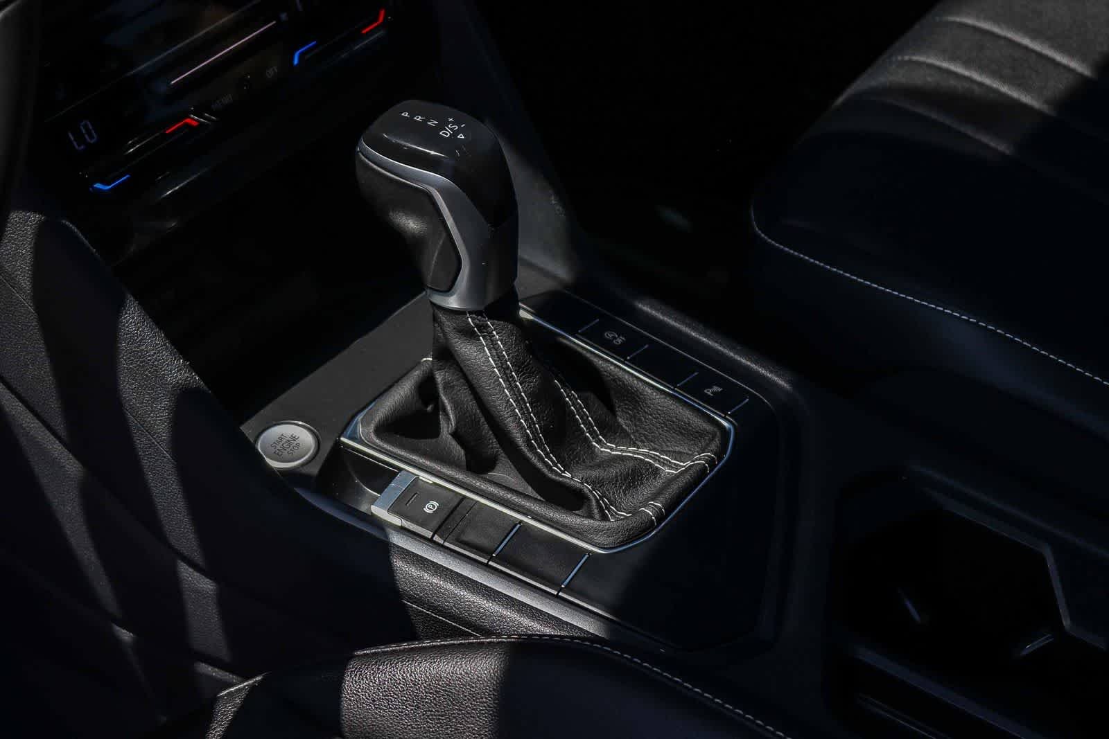 Used 2022 Platinum Gray Metallic Volkswagen SE R-Line Black image 20