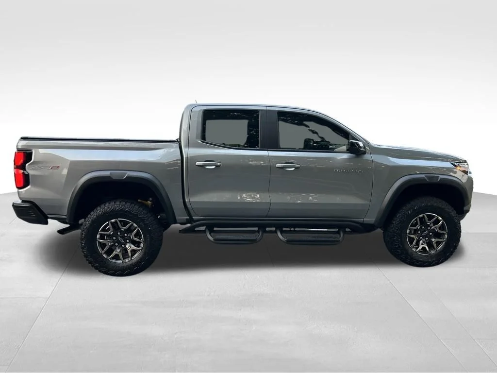 Used 2026 Gray Chevrolet ZR2 image 7
