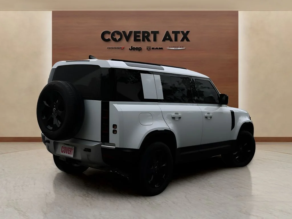 Used 2025 White Land Rover S image 5