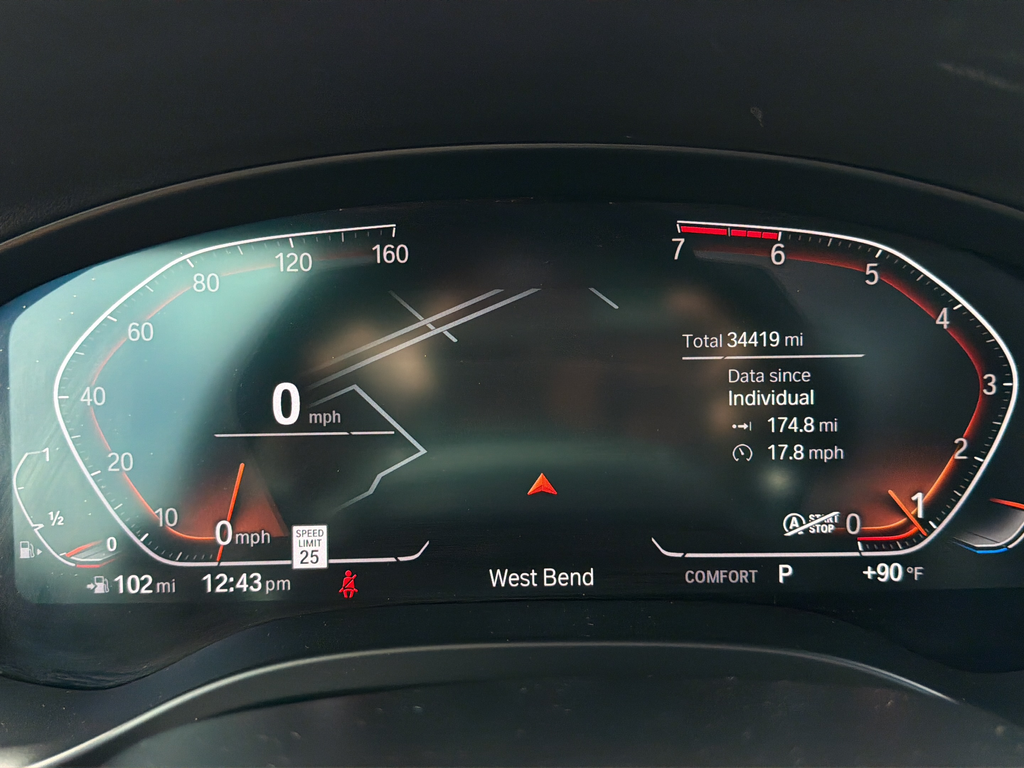 Used 2022 Blue BMW xDrive30i image 11