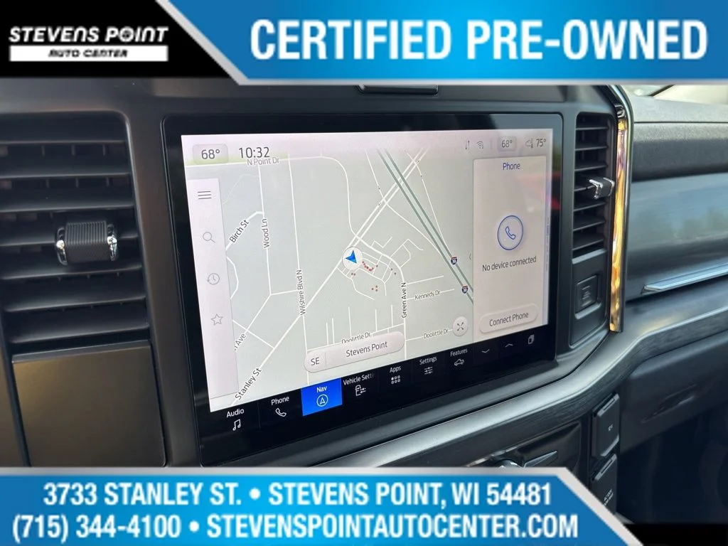 Used 2025 Carbonized Gray Metallic Ford Lariat image 20