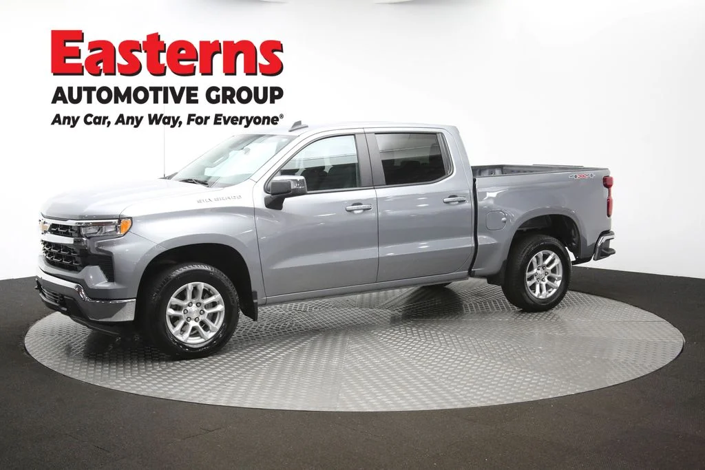 Used 2023 Gray Chevrolet LT image 59
