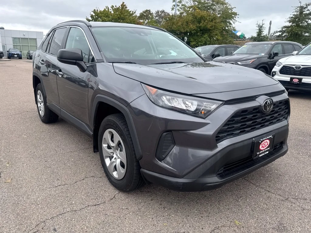 Used 2021 Gray Toyota LE image 10
