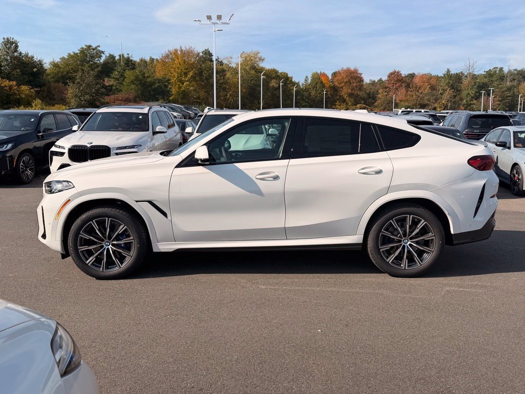 New 2027 Alpine White BMW xDrive40i image 3