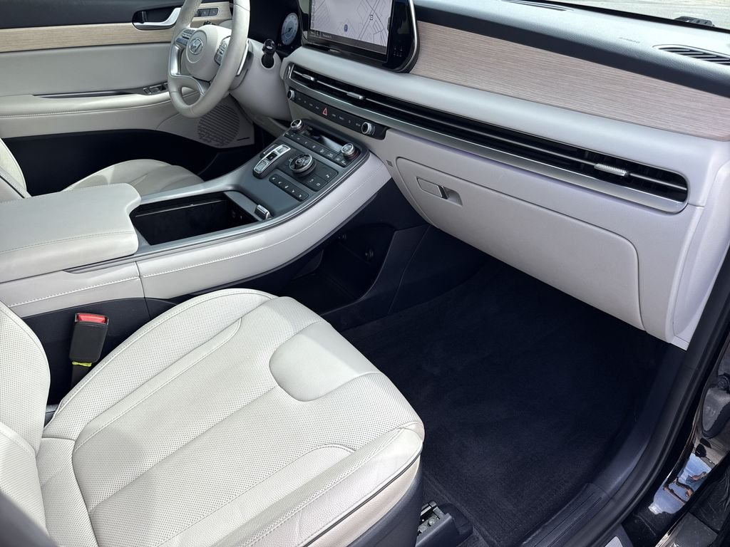 2024 Hyundai Palisade Limited - Photo 38