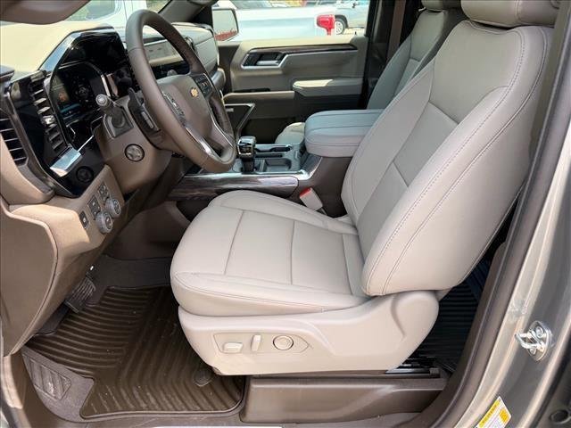 2026 Chevrolet Silverado 1500 LTZ - Photo 6