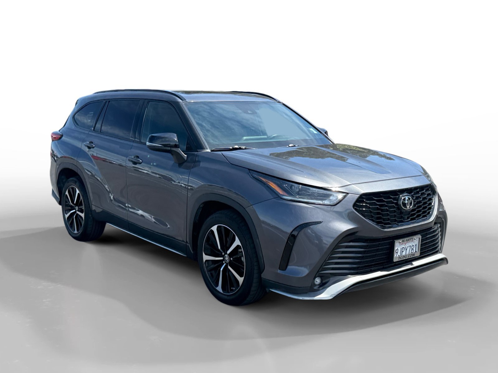 Used 2021 Magnetic Gray Metallic Toyota XSE image 7