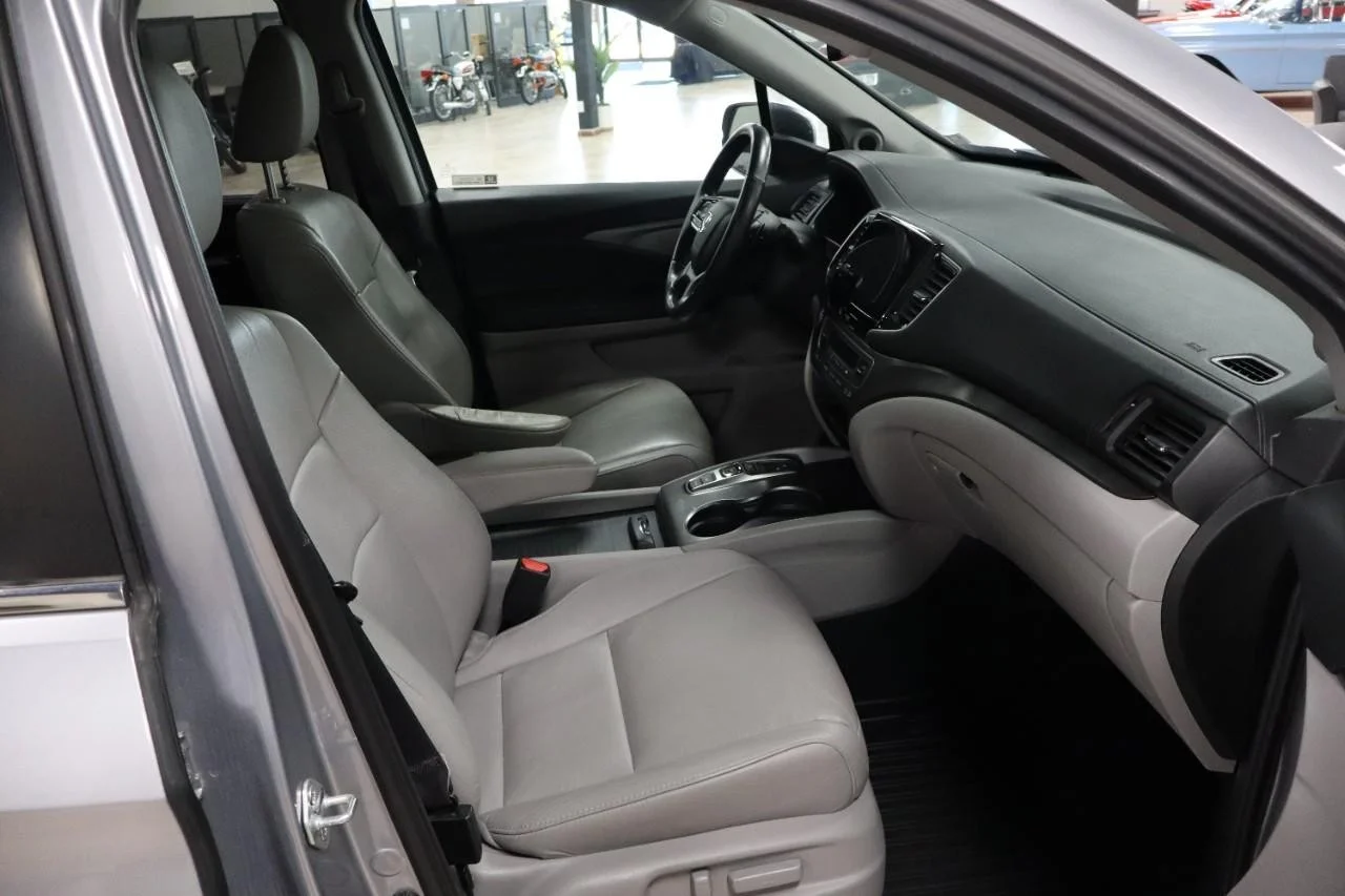2022 Honda Pilot SE - Photo 25