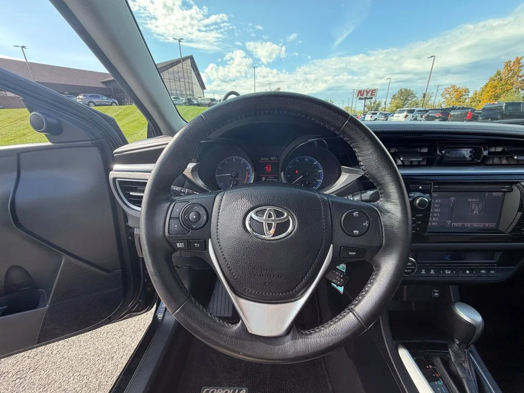 Used 2015 Black Toyota S Plus image 26