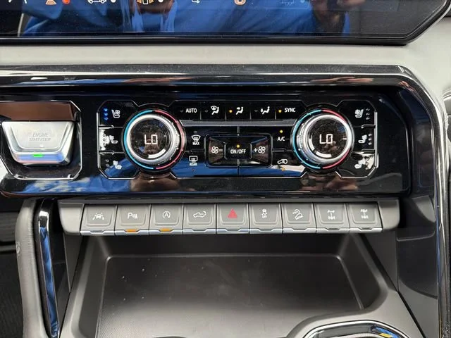 2026 GMC Sierra 1500 AT4X - Photo 14