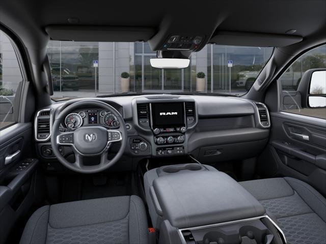 New 2026 Bright White Clearcoat RAM Tradesman image 118
