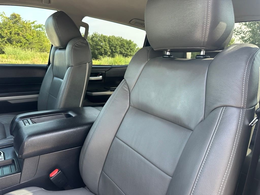 Used 2020 Gray Toyota SR5 image 22