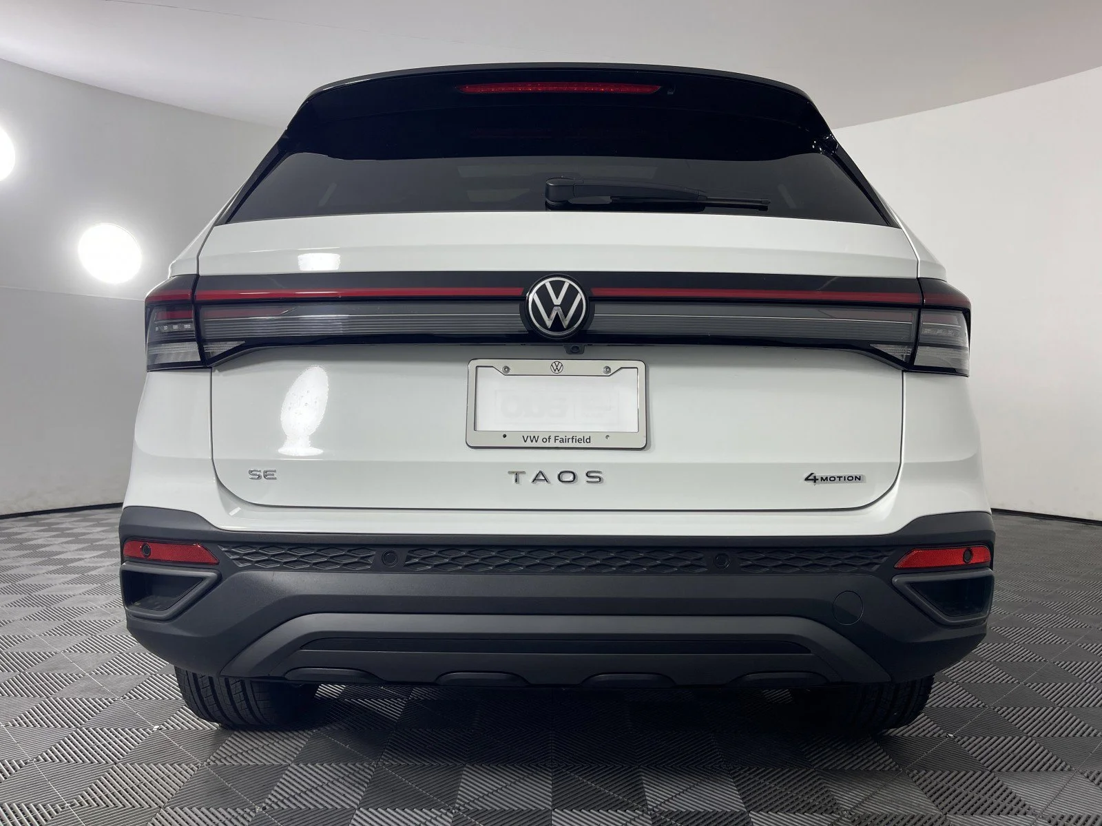 2025 Volkswagen Taos SE Black - Photo 12