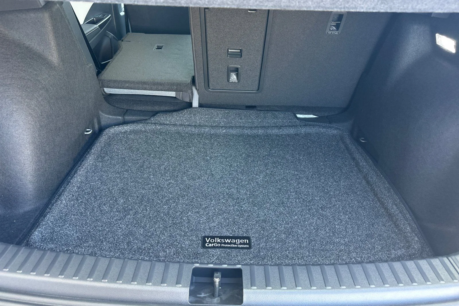 New 2026 Gray Volkswagen 1.5T S image 13