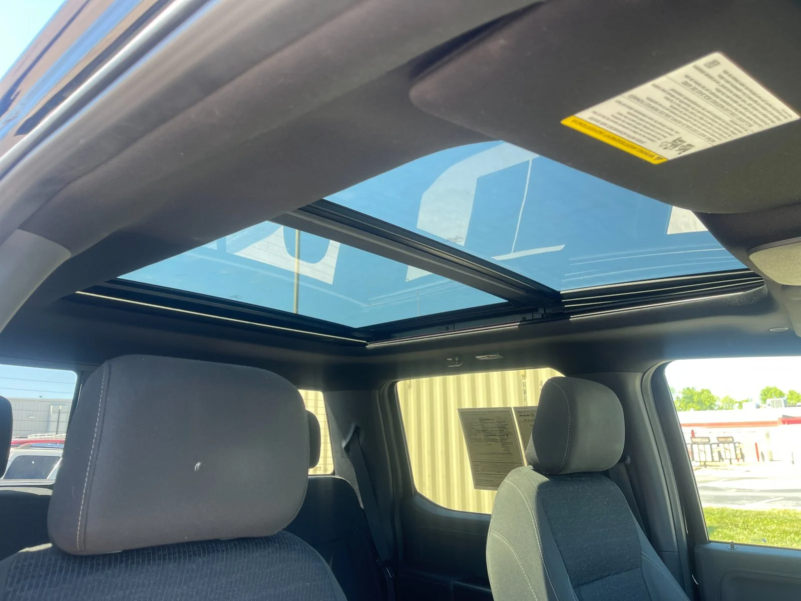 Used 2022 Black Ford XLT image 18