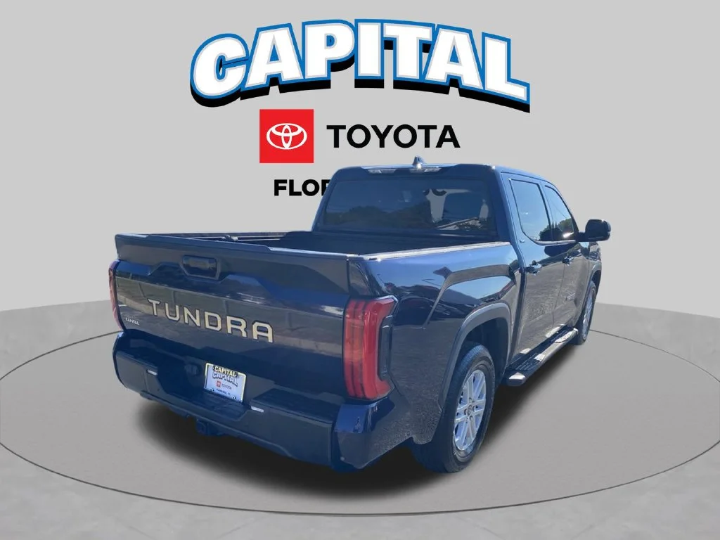 Used 2022  Toyota SR5 image 14