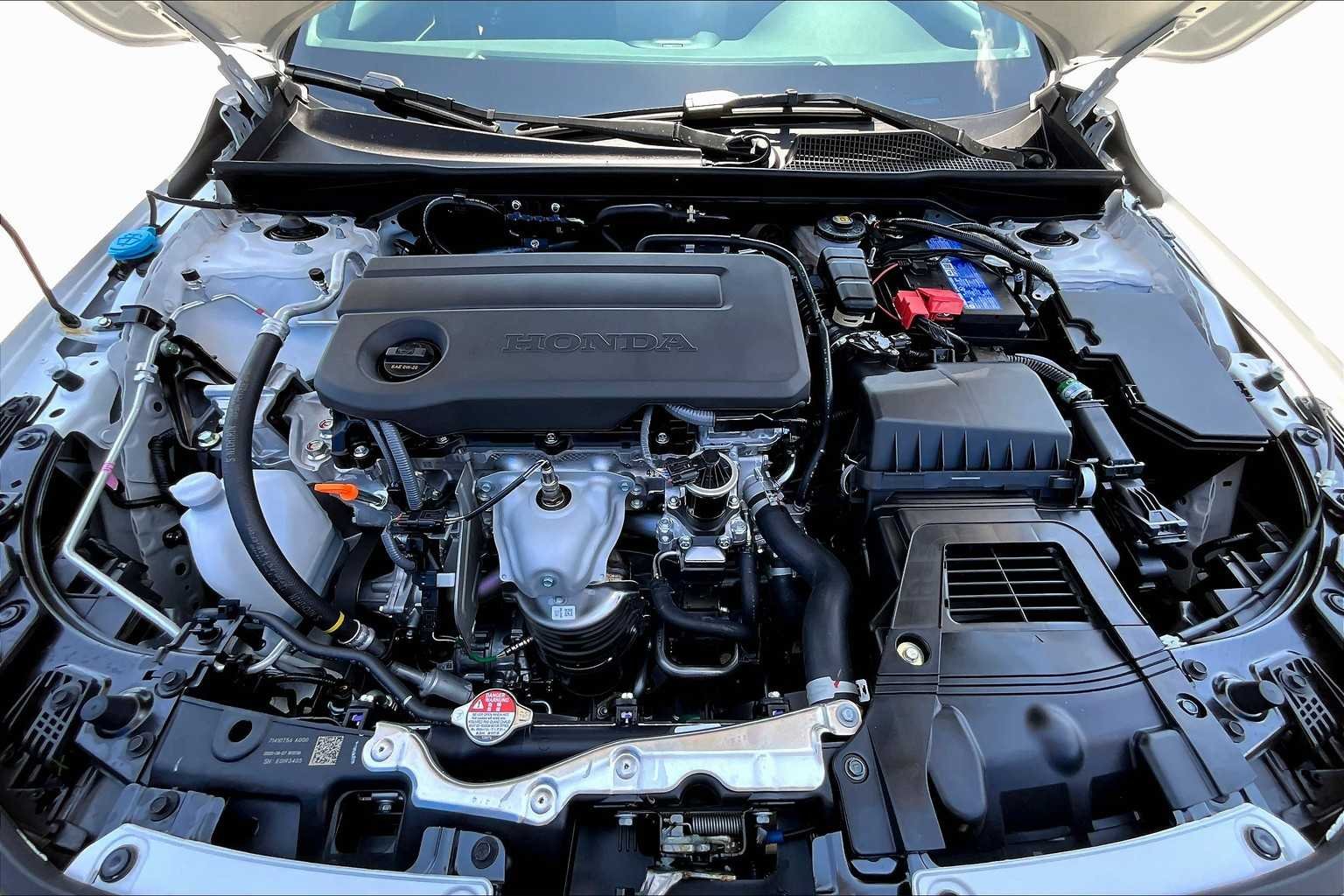 2026 Honda Civic Hatchback Sport - Photo 16