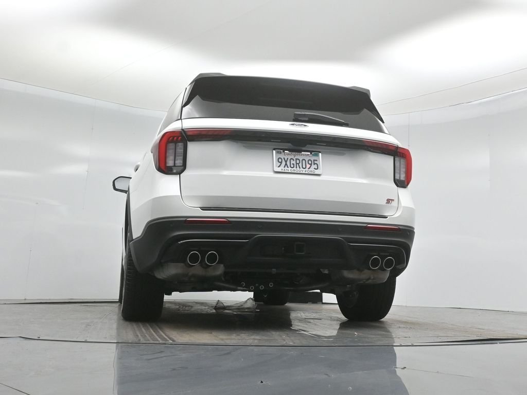 New 2026 Star White Metallic Tri-Coat Ford ST image 51