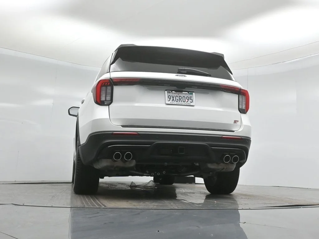 New 2026 Star White Metallic Tri-Coat Ford ST image 51