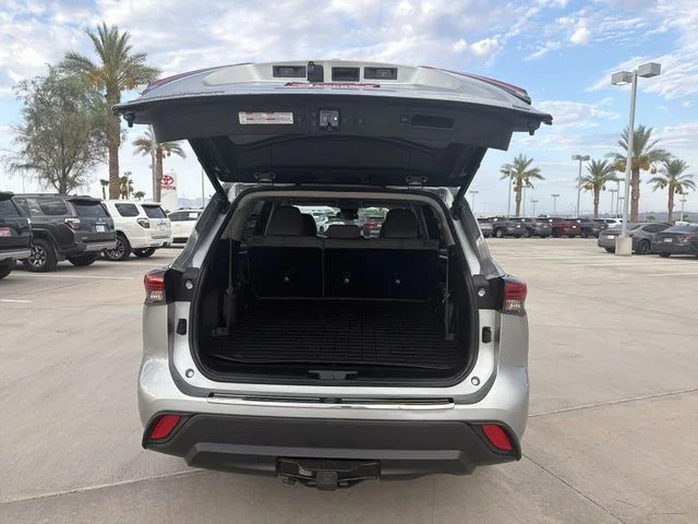 Used 2021 Silver Toyota LE image 31