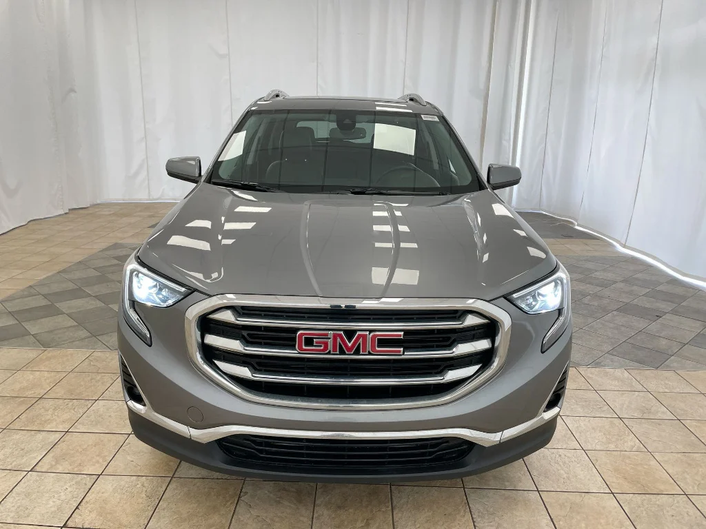 Used 2020 GRAY GMC SLT image 31