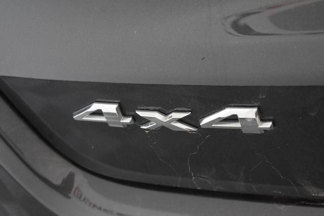 Used 2024 Gray Jeep Latitude image 15