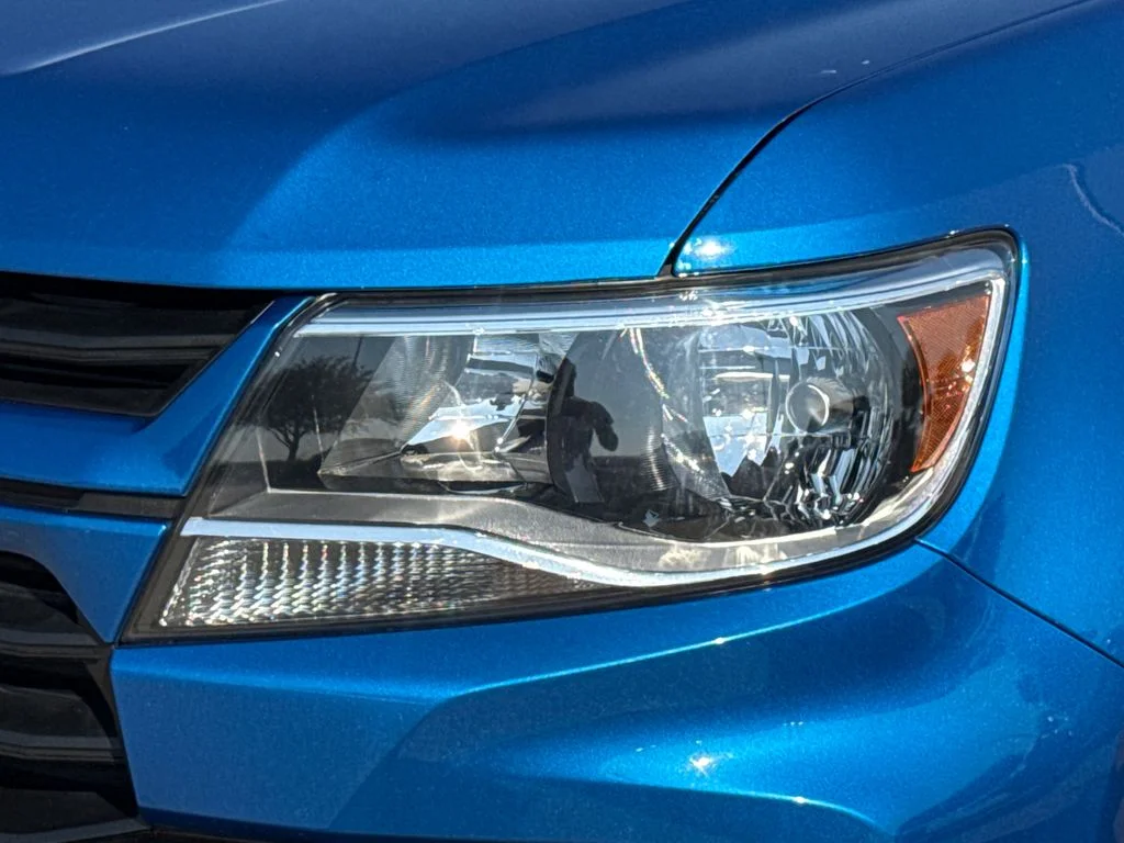 Used 2022 Blue Chevrolet LT image 4