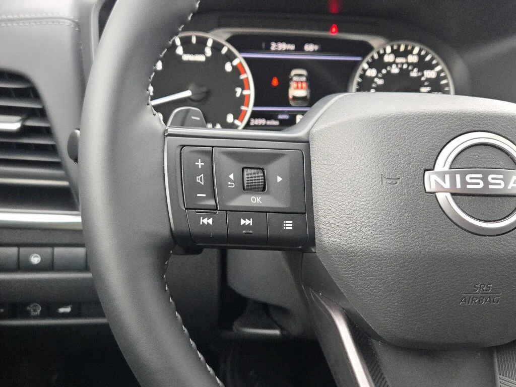 Used 2025 Black Nissan SV image 29