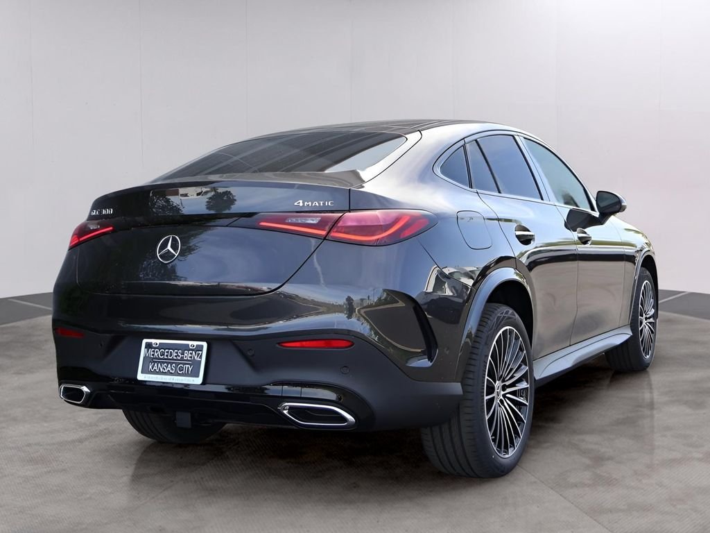 Used 2025 Graphite Gray Metallic Mercedes-Benz GLC 300 Coupe image 5