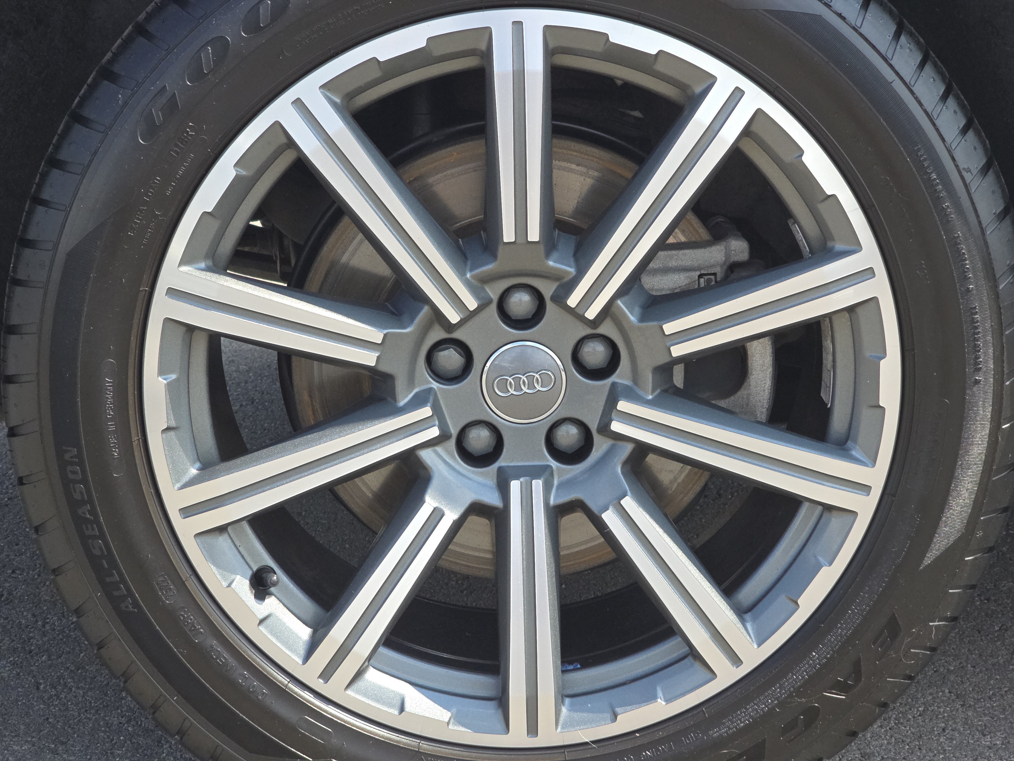 Used 2018 Argus Brown Metallic Audi Prestige image 16